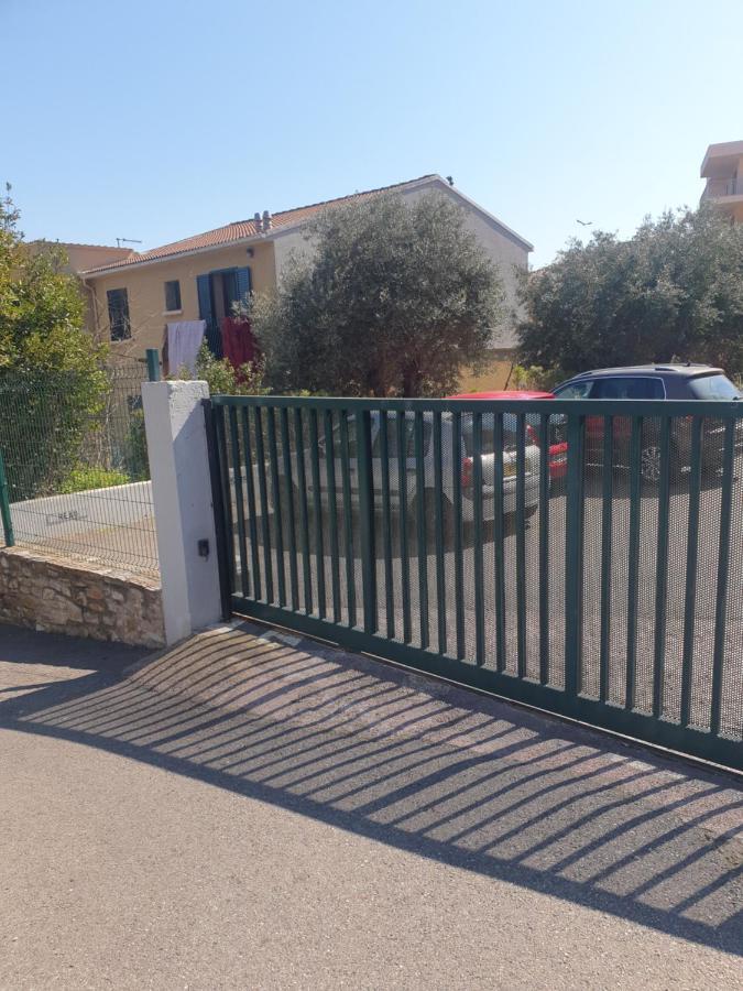 Beau / Clim / Parking / A 200 M Apartamento San-Martino-di-Lota