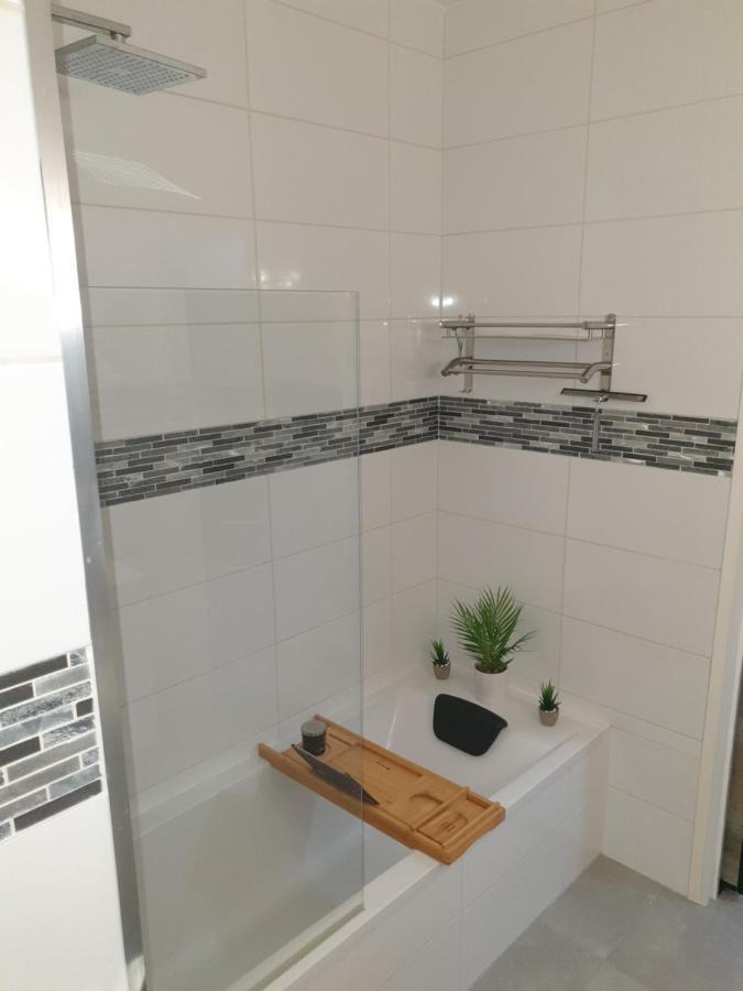 Apartment Beau / Clim / Parking / A 200 M San-Martino-di-Lota